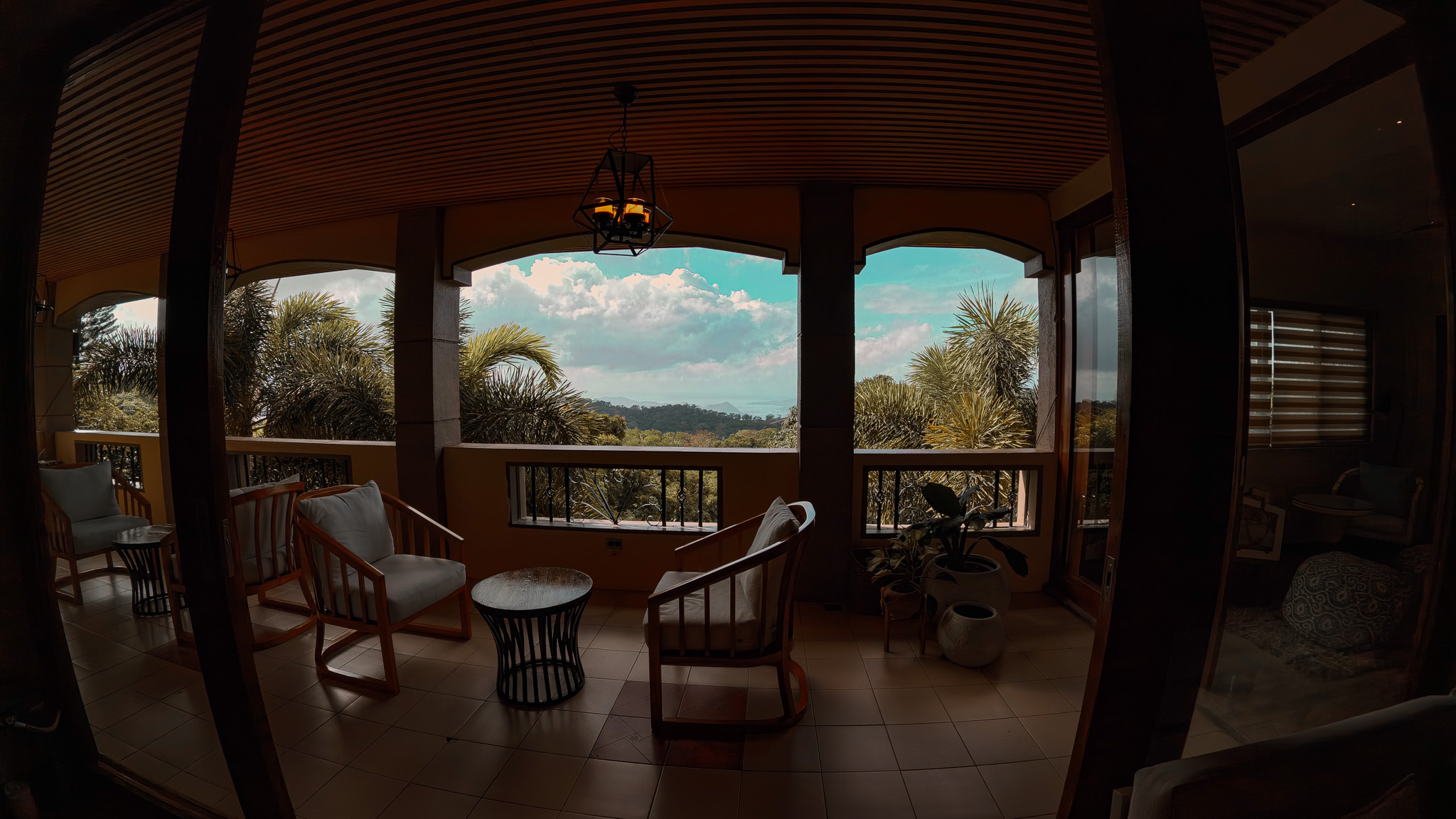Private Taal View